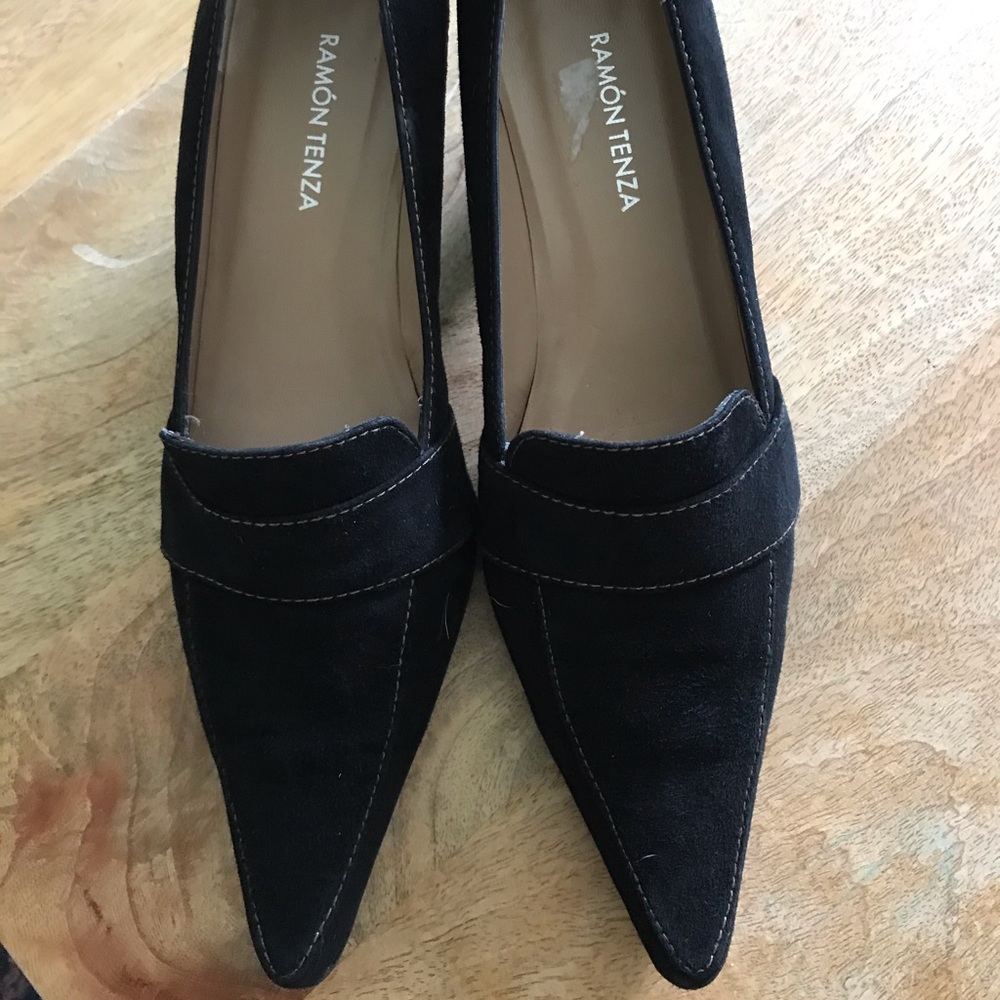 Ramon Tenza black suede kitten heels